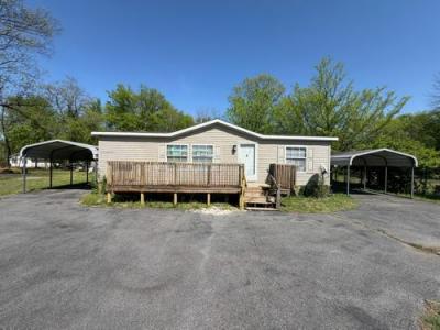 Photo 4 of 23 of home located at 1316 S 9th St Paducah, KY 42003