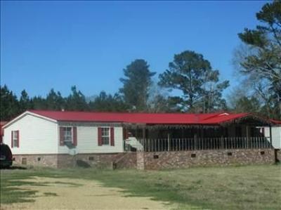 Mobile Home at 6921 Hamp Lea Rd Magnolia, MS 39652