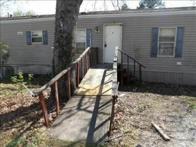 Mobile Home at 304 Amagon Ave Amagon, AR 72005