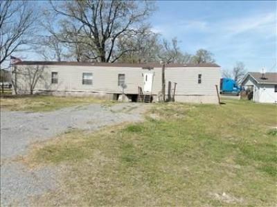 Photo 3 of 17 of home located at 304 Amagon Ave Amagon, AR 72005
