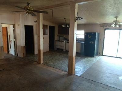 Mobile Home at 705 27th Pl Granite, IL 62040
