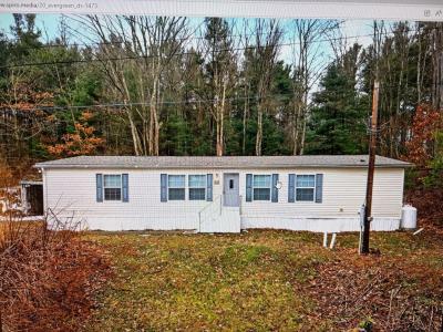 Mobile Home at 20 Evergreen Dr Burgettstown, PA 15021