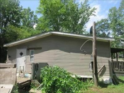 Photo 2 of 14 of home located at 4272 Brookforest Dr Bessemer, AL 35022