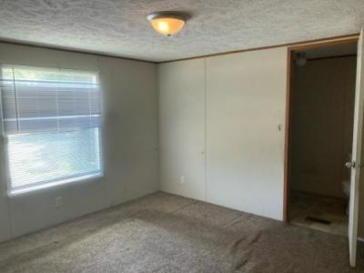 Photo 4 of 13 of home located at 505 Davis St Lake City, SC 29560