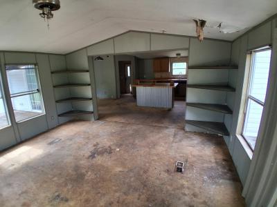 Photo 2 of 12 of home located at 699 County Road 890 Cushing, TX 75760