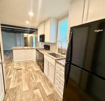 Photo 2 of 22 of home located at 1301 Frankie St New Iberia, LA 70560