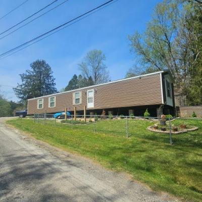 Photo 3 of 17 of home located at 98 Mount St Mount Clare, WV 26408