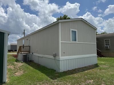 Photo 2 of 19 of home located at 230 Grove Ln New Braunfels, TX 78130
