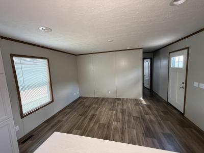 Photo 2 of 19 of home located at 230 Grove Ln New Braunfels, TX 78130
