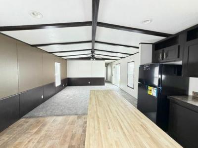 Mobile Home at 15743 Us-59 Splendora, TX 77372