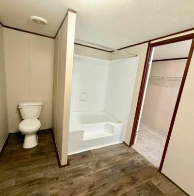 Photo 4 of 33 of home located at 1075 Percy Rd Saint Martinville, LA 70582