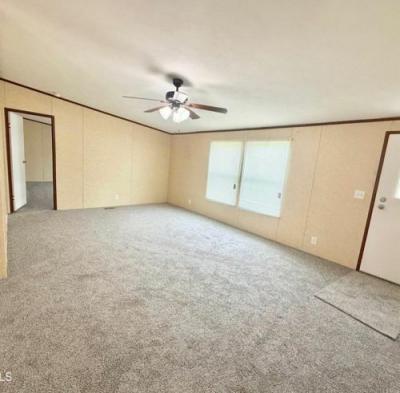Photo 5 of 37 of home located at 1075 Percy Rd Saint Martinville, LA 70582