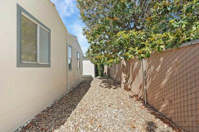 Photo 5 of 24 of home located at 6706 Tam O Shanter Dr Spc 29 Stockton, CA 95210