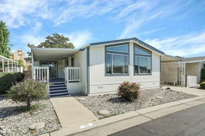 Photo 2 of 24 of home located at 6706 Tam O Shanter Dr Spc 29 Stockton, CA 95210