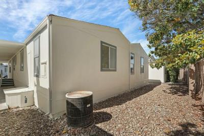 Photo 5 of 24 of home located at 6706 Tam O Shanter Dr Spc 29 Stockton, CA 95210