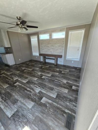 Photo 5 of 11 of home located at 732 Dovefield Rd Lamar, SC 29069