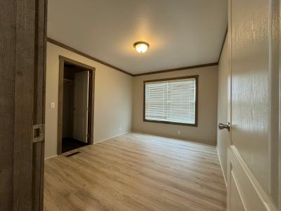 Photo 5 of 16 of home located at 1005 Cr 643 Damon, TX 77430