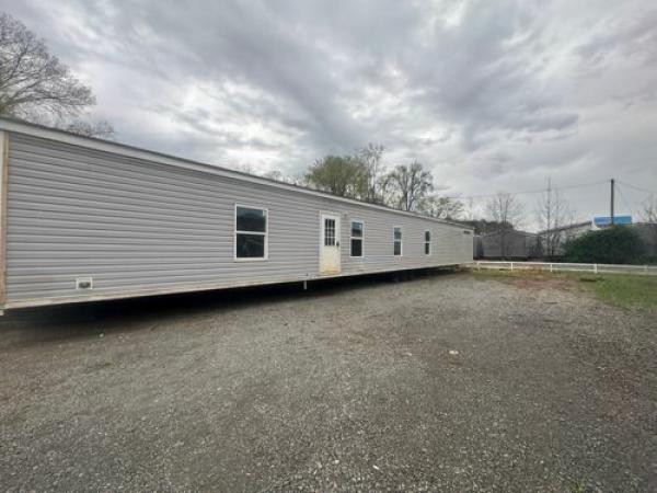 2018 SIGNATURE Mobile Home For Sale