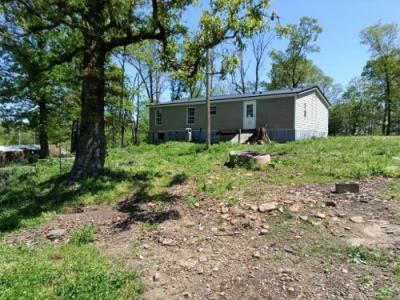 Photo 2 of 17 of home located at 15831 Skyline Dr Garfield, AR 72732