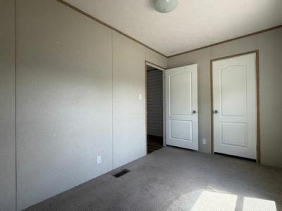 Photo 5 of 23 of home located at 1451 Deckard School Rd Lot 15 Rineyville, KY 40162