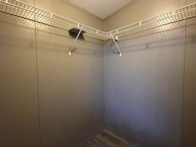 Photo 3 of 21 of home located at 289 Charles Buchanan Sebree, KY 42455