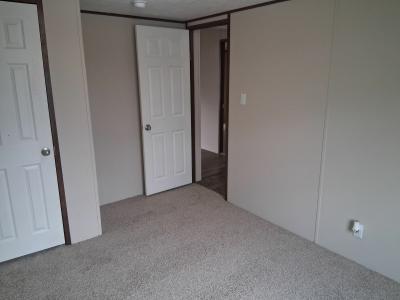 Mobile Home at 1007 14th St W Huntington, WV 25704