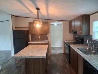 Photo 4 of 16 of home located at 1007 14th St W Huntington, WV 25704