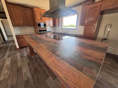 Photo 4 of 15 of home located at 12547 E Skelly Dr Tulsa, OK 74128