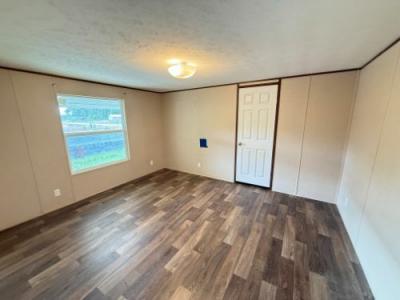 Photo 4 of 10 of home located at 1425 Road 5824 Cleveland, TX 77327