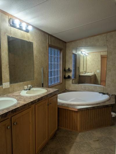 Photo 3 of 11 of home located at 46 George Dr Middletown, PA 17057