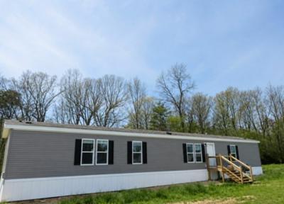 Photo 2 of 14 of home located at 2485 Country Road 631 Mentone, AL 35984