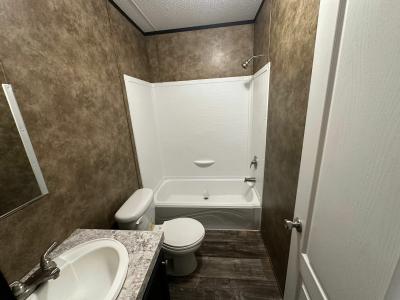 Photo 5 of 10 of home located at 217 Cannon Ln Sherman, TX 75092