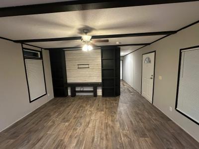 Photo 5 of 10 of home located at 217 Cannon Ln Sherman, TX 75092