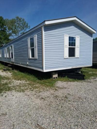 Mobile Home at 16120 Us Route 60 Milton, WV 25541
