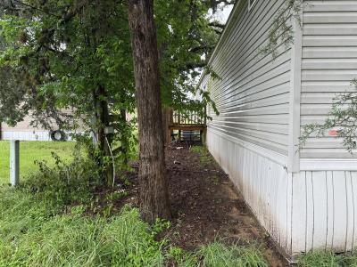 Mobile Home at 398 2nd Street Lot 9 Somerville, TX 77879