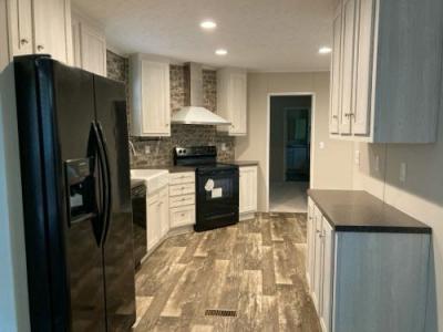 Photo 2 of 11 of home located at 967 Brentwood Dr Hartsville, SC 29550