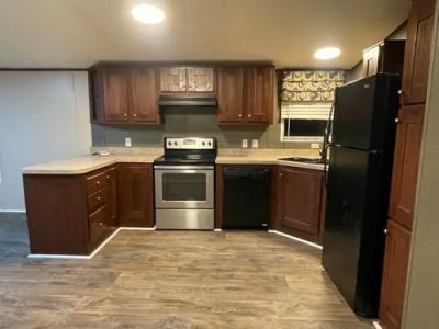 Photo 2 of 19 of home located at 201 Bently St Thibodaux, LA 70301
