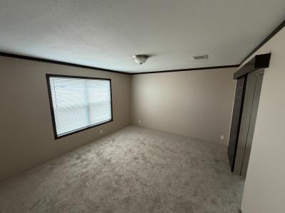 Photo 5 of 9 of home located at 8301 Canyon Dr Amarillo, TX 79110