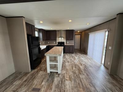 Photo 3 of 21 of home located at 7500 Paradise Rd Lot 101 San Antonio, TX 78244