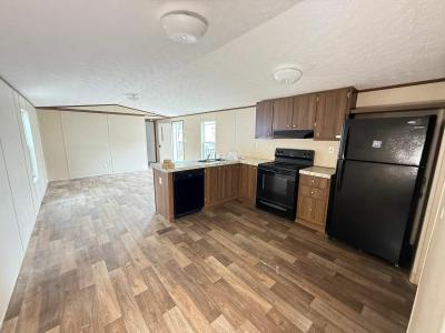 Photo 2 of 7 of home located at 3014 Preston Ave Trl 48 Pasadena, TX 77503