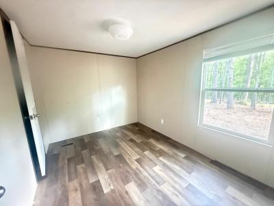 Photo 5 of 13 of home located at 78 County Road 166 Iuka, MS 38852