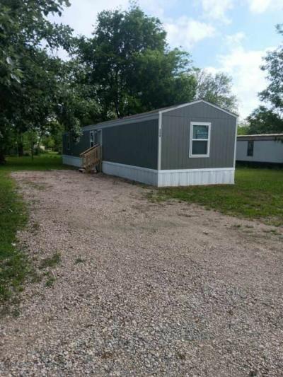 Mobile Home at 306 E Cherokee St Delaware, OK 74027