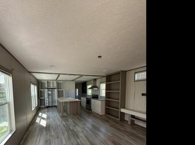 Photo 2 of 15 of home located at 31888 Alabama 75 Oneonta, AL 35121