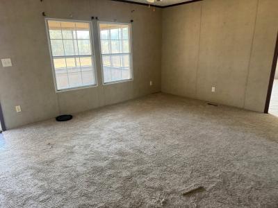 Photo 5 of 11 of home located at 46347 Iris Lane Franklinton, LA 70438