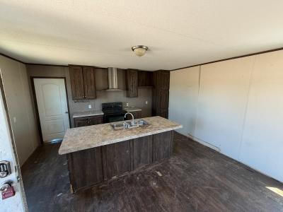 Photo 3 of 10 of home located at 8368 County Road 5 1/2 Pampa, TX 79065