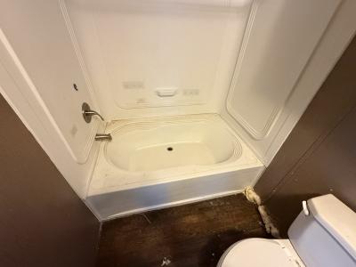 Photo 5 of 10 of home located at 8368 County Road 5 1/2 Pampa, TX 79065