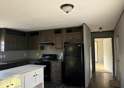 Photo 2 of 11 of home located at 229 Main Street Bean Station, TN 37708