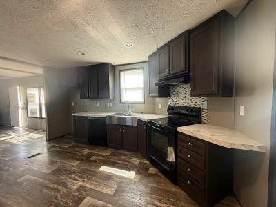 Photo 5 of 18 of home located at 38 County Road 5330 Baldwyn, MS 38824