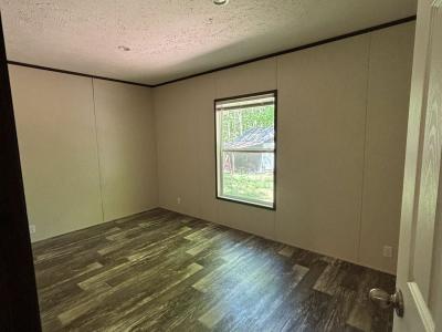 Photo 3 of 12 of home located at 98 Fountain Dr Oneonta, AL 35121