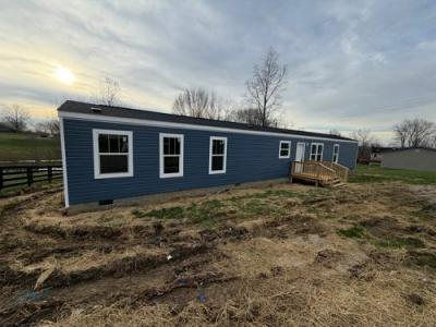 Mobile Home at 1365 Powell Taylor R Lawrenceburg, KY 40342
